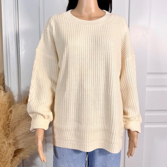 DAVI & DANI Sweaters - IVORY LONG SLEEVE KNIT SWEATER